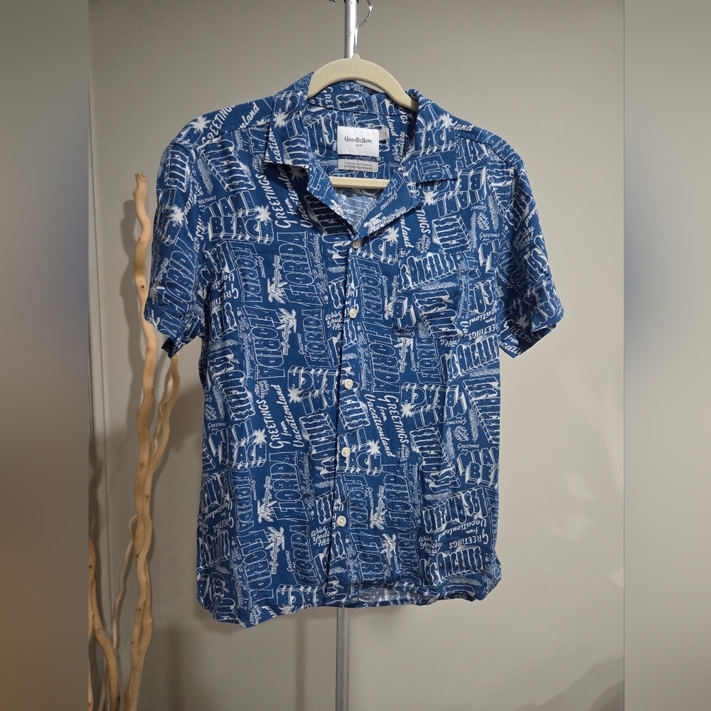 Goodfellow & Co Navy Blue Tropical Print Button-Up Shirt  Sz.S